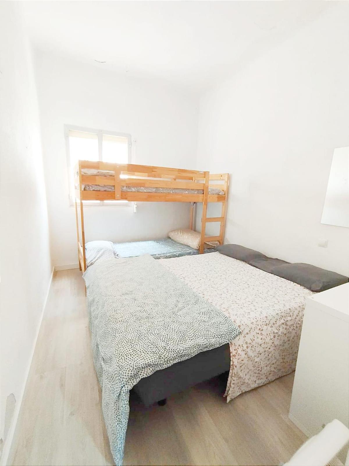 Apartamento Mm76 Piso 2 Salon Puente De Vallecas *